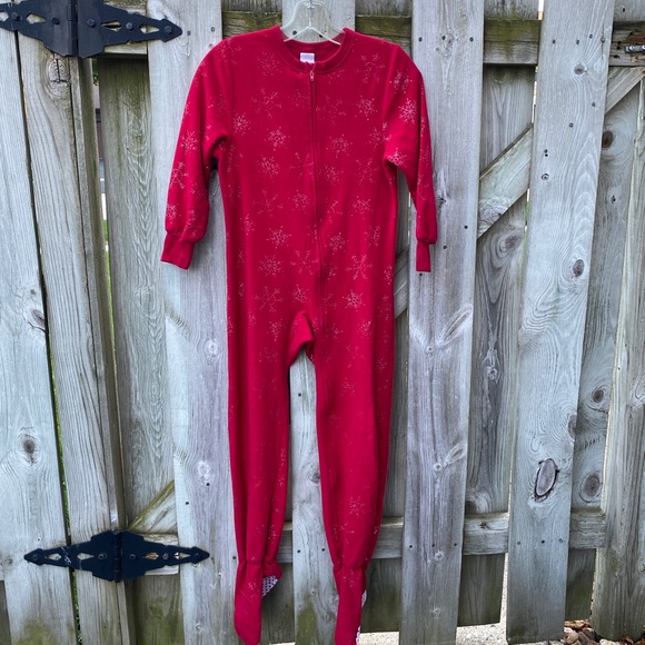 XHILERATION Fleece Onesie Body Suit Red with Snowflakes - Picture 1 of 7